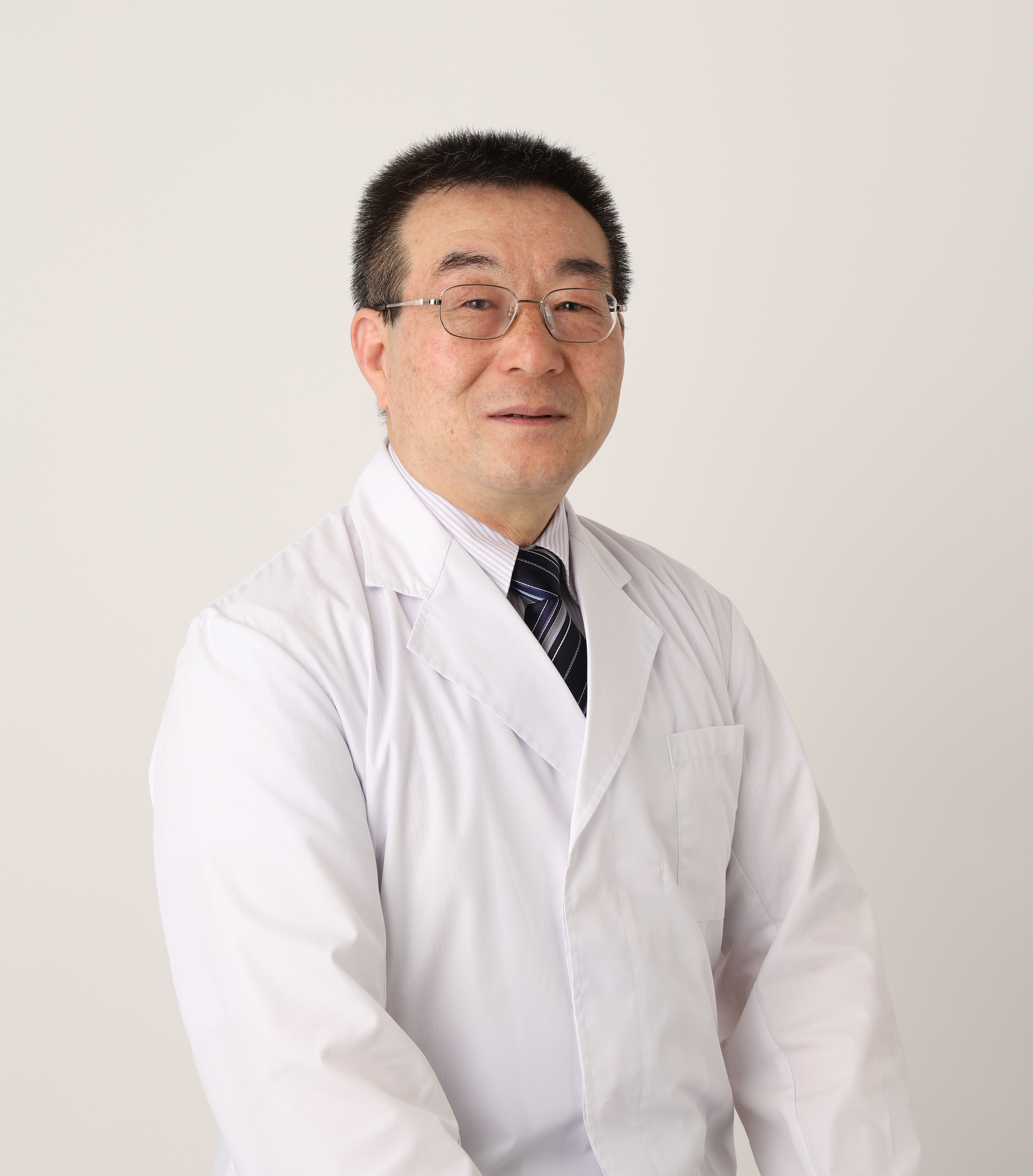 監修者_医学博士_単少傑